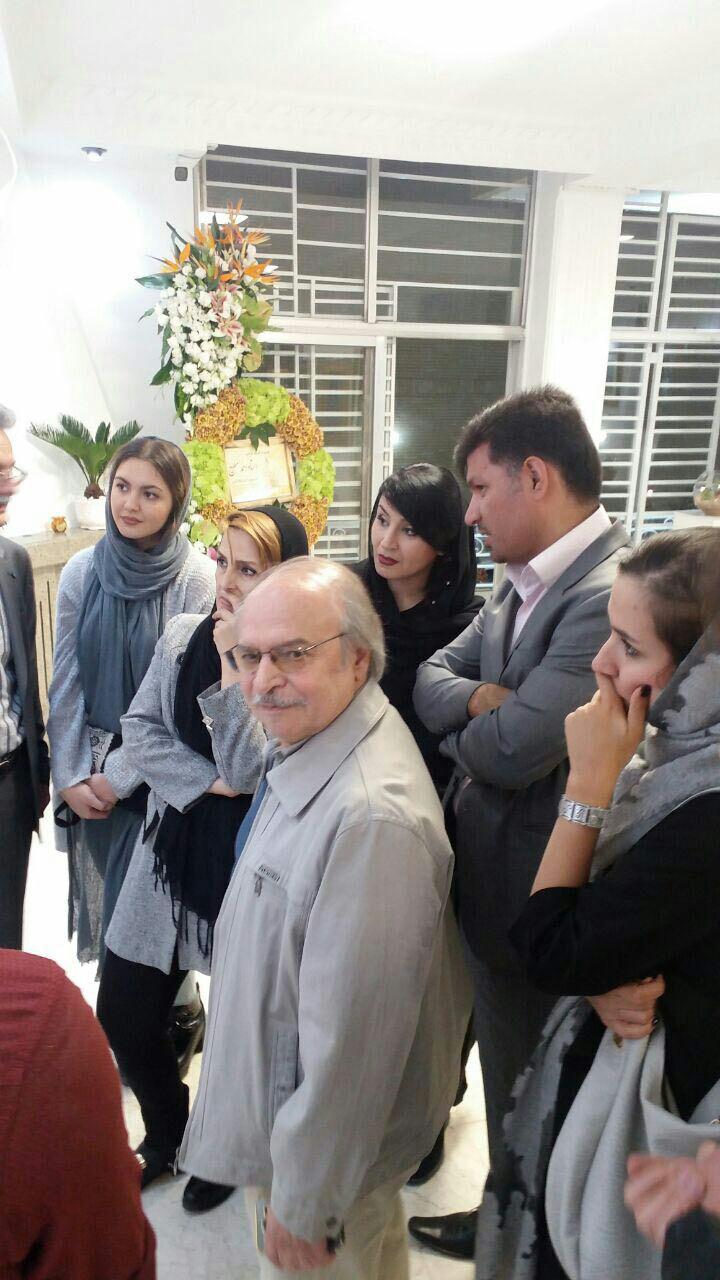 آموزشگاه هنرهای تجسمی نمایشگاه گروهی مینیاتور اصفهان 